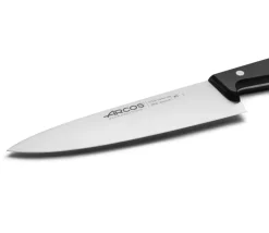 Arcos kokkiveitsi 20cm ovaalihiottu
