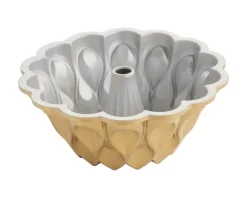 Nordic Ware Crown kuivakakkuvuoka 2,4l