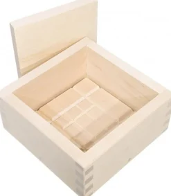 Pinetta puinen juustomuotti 18x18cm
