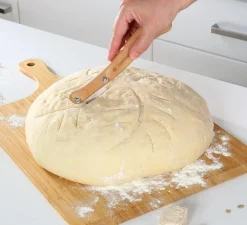Zassenhaus puukahvainen leipurinterä